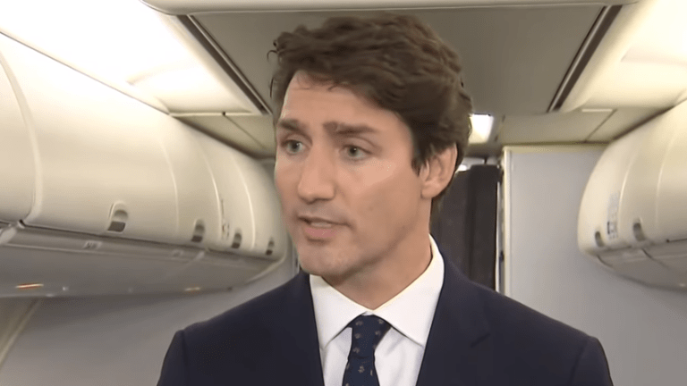 Canadian PM Justin Trudeau apologizes for 'Brownface' pic