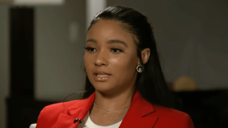 R. Kelly's alleged victim, Joycelyn Savage, alleges that he physically and emotionally abuse her