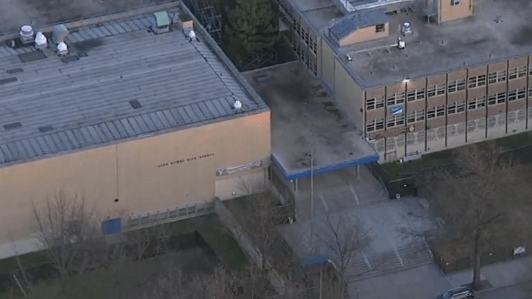 16-year-old Student Collapses and Dies during Basketball Practice