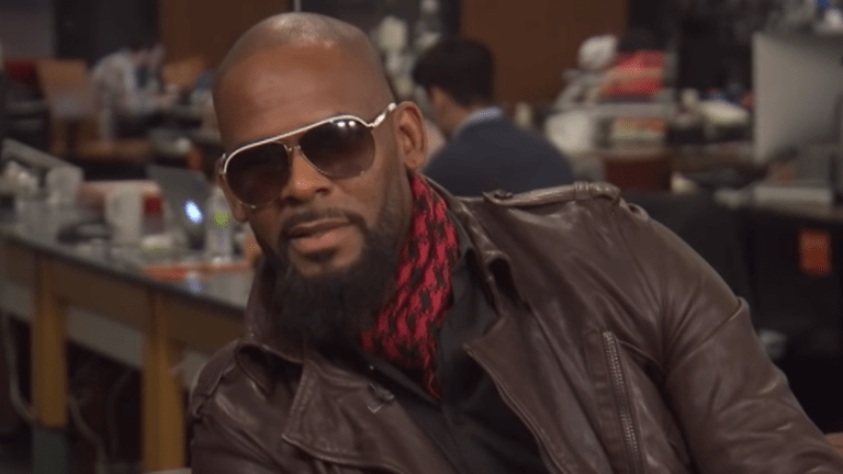 R. Kelly possibly facing more charges as fed seize 100 electronic devices