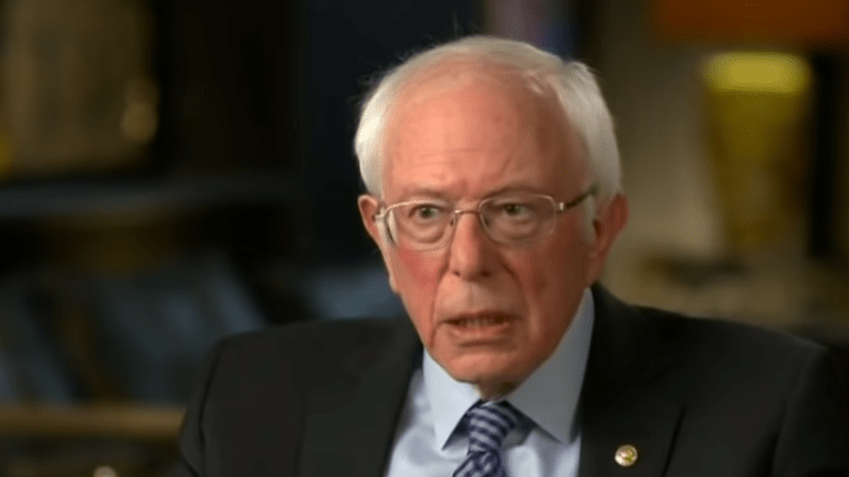 Sanders in hot water over praise for Castro regime